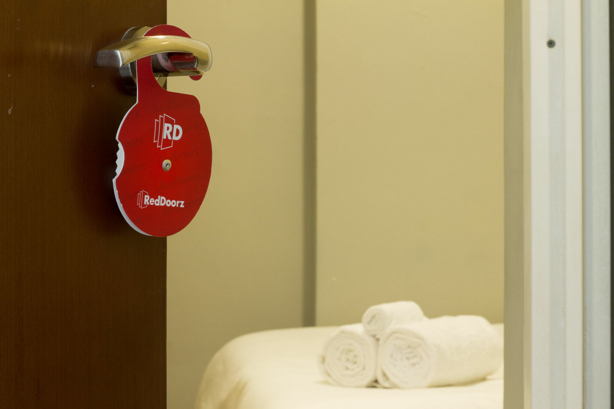 Reddoorz Apartment @ Pegangsaan Kelapa Gading Jakarta Bagian luar foto