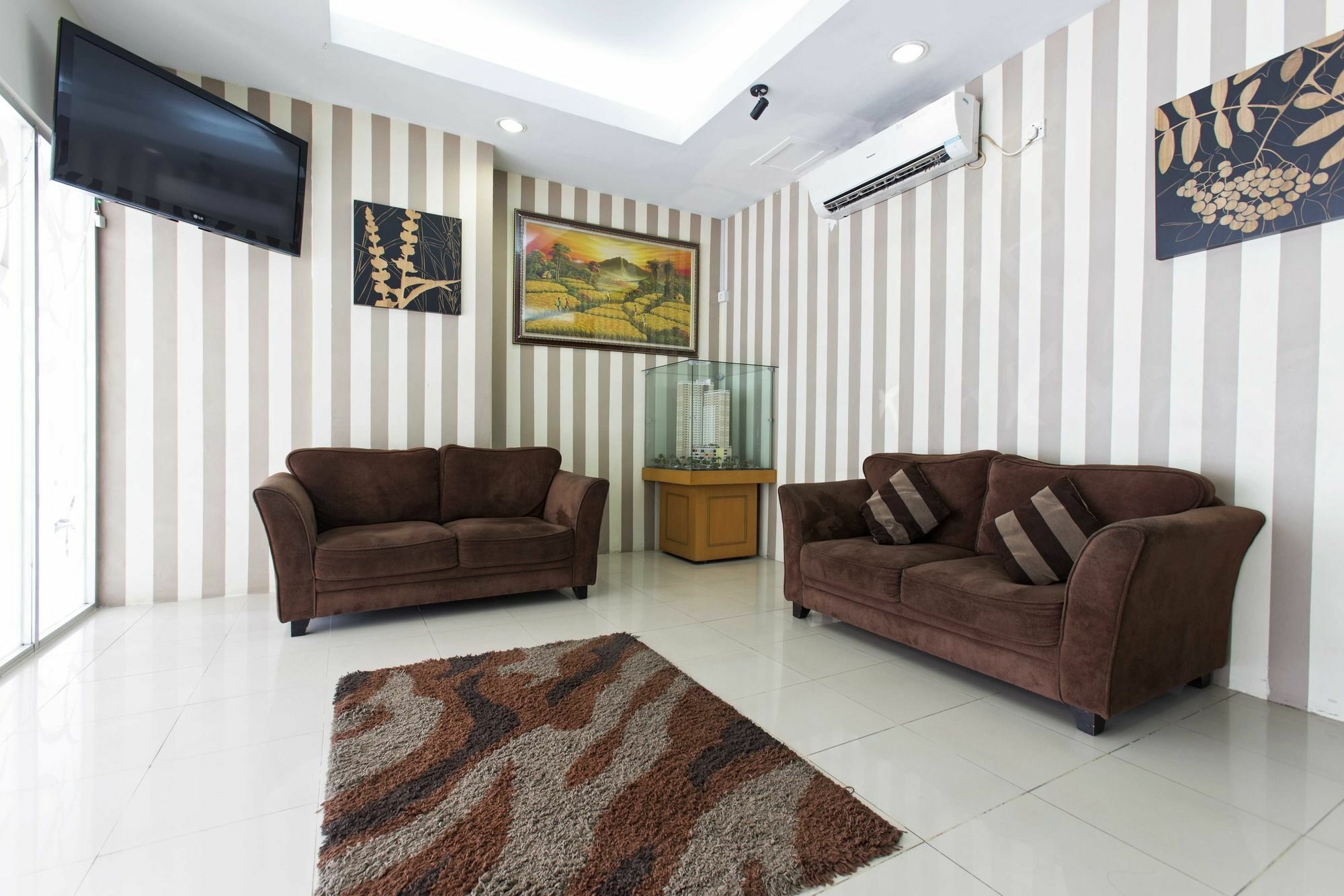 Reddoorz Apartment @ Pegangsaan Kelapa Gading Jakarta Bagian luar foto