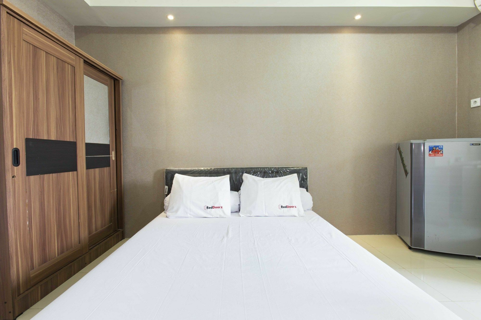 Reddoorz Apartment @ Pegangsaan Kelapa Gading Jakarta Bagian luar foto